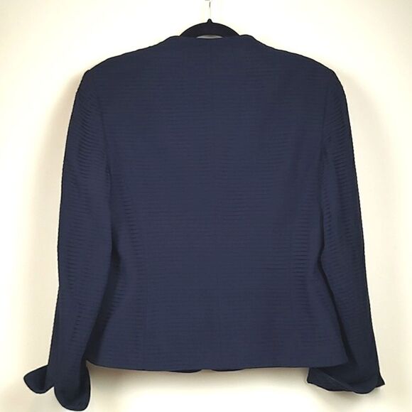 Talbot's Silk Mini Shutter Pleat Collarless Blazer/Jacket in Navy Blue Size 8 - Picture 9 of 12